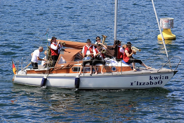 继续维持高 继续维持高